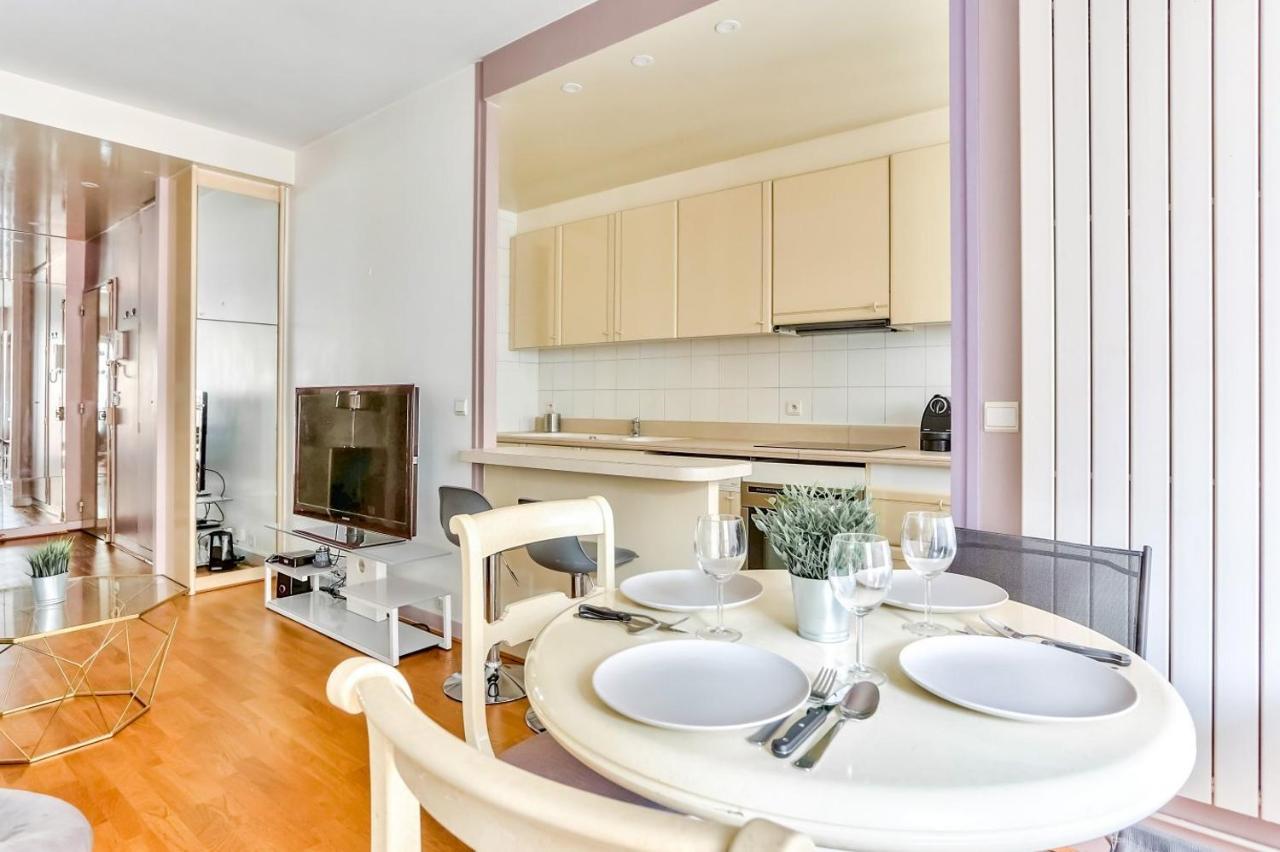 Appartement Quartier Arc De Triomphe Free Netflix Paris Exterior foto